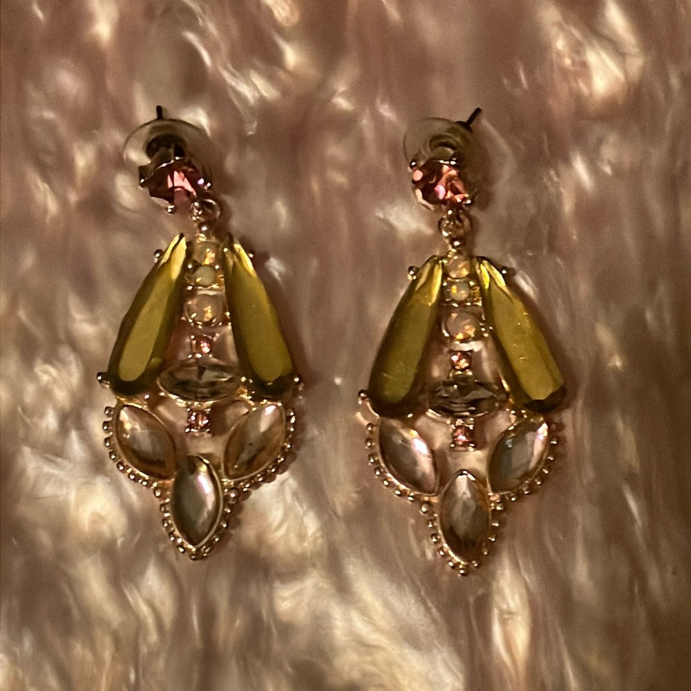 Beautiful, pink Betsy Johnson earrings.